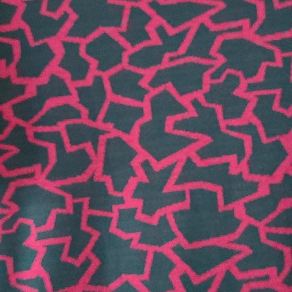 Lularoe Amelia XL - Picture 3 of 4